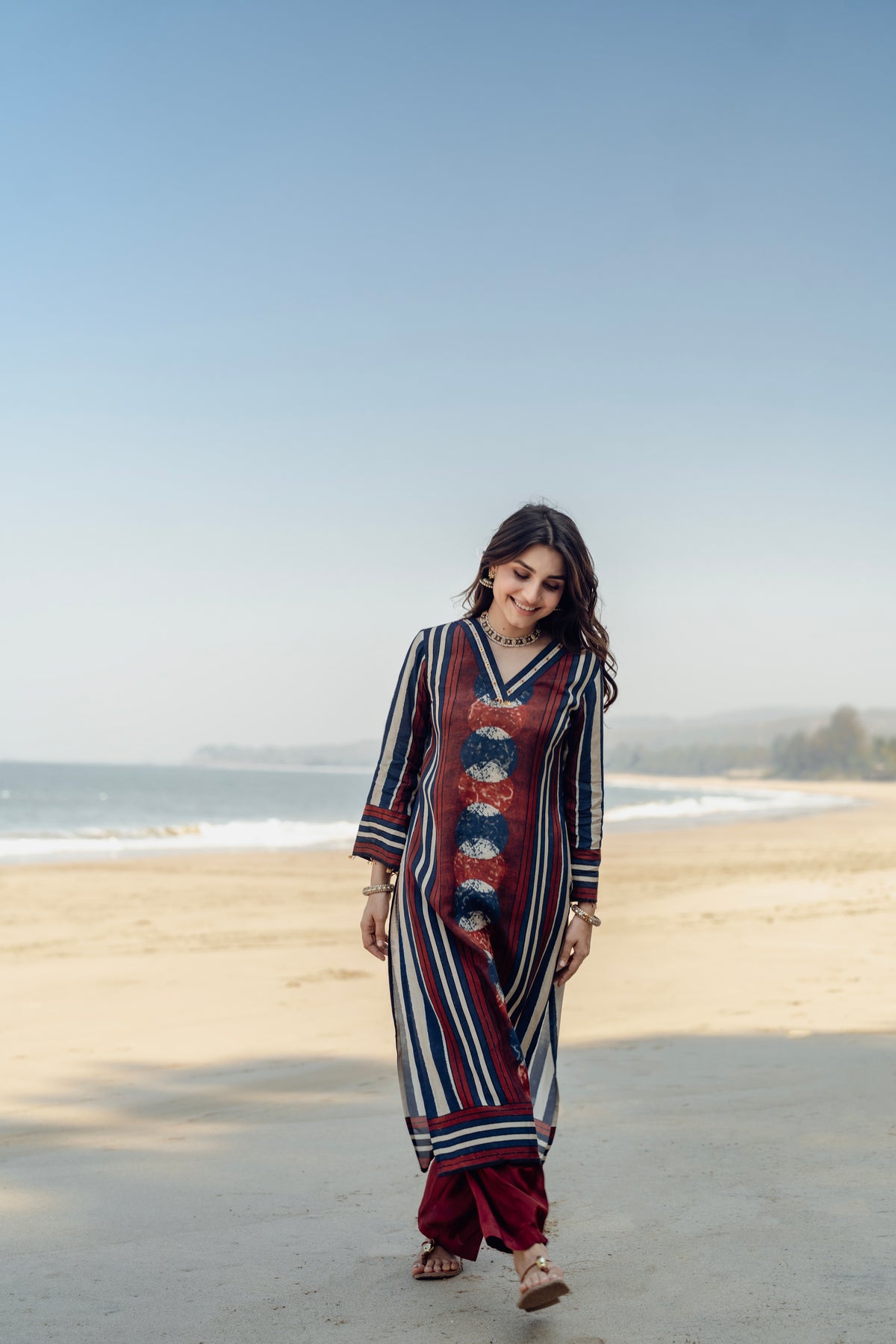 Chandrakala Indigo Maroon Kurta SetChandrakala Indigo Maroon Kurta Set