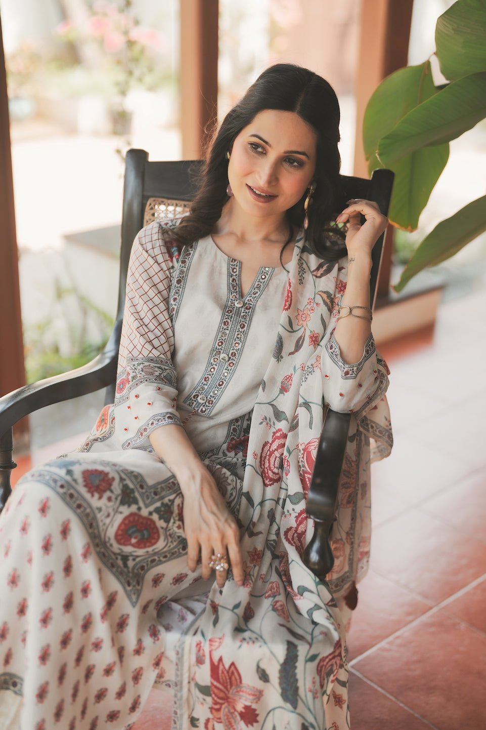 Off White Jaipur Bagh Muslin Suit Set