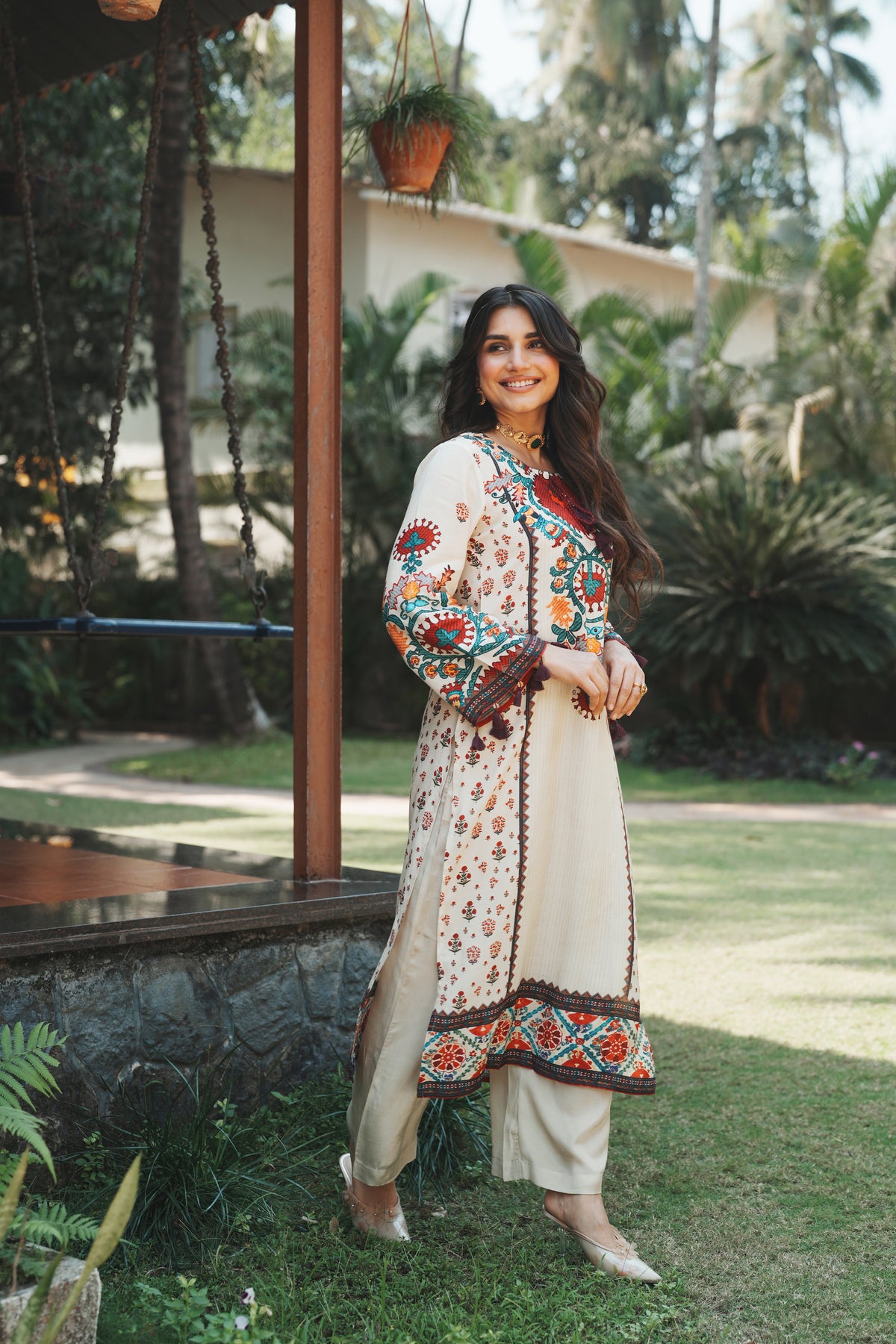 Rang Mahal Off White Muslin  Kurta Set