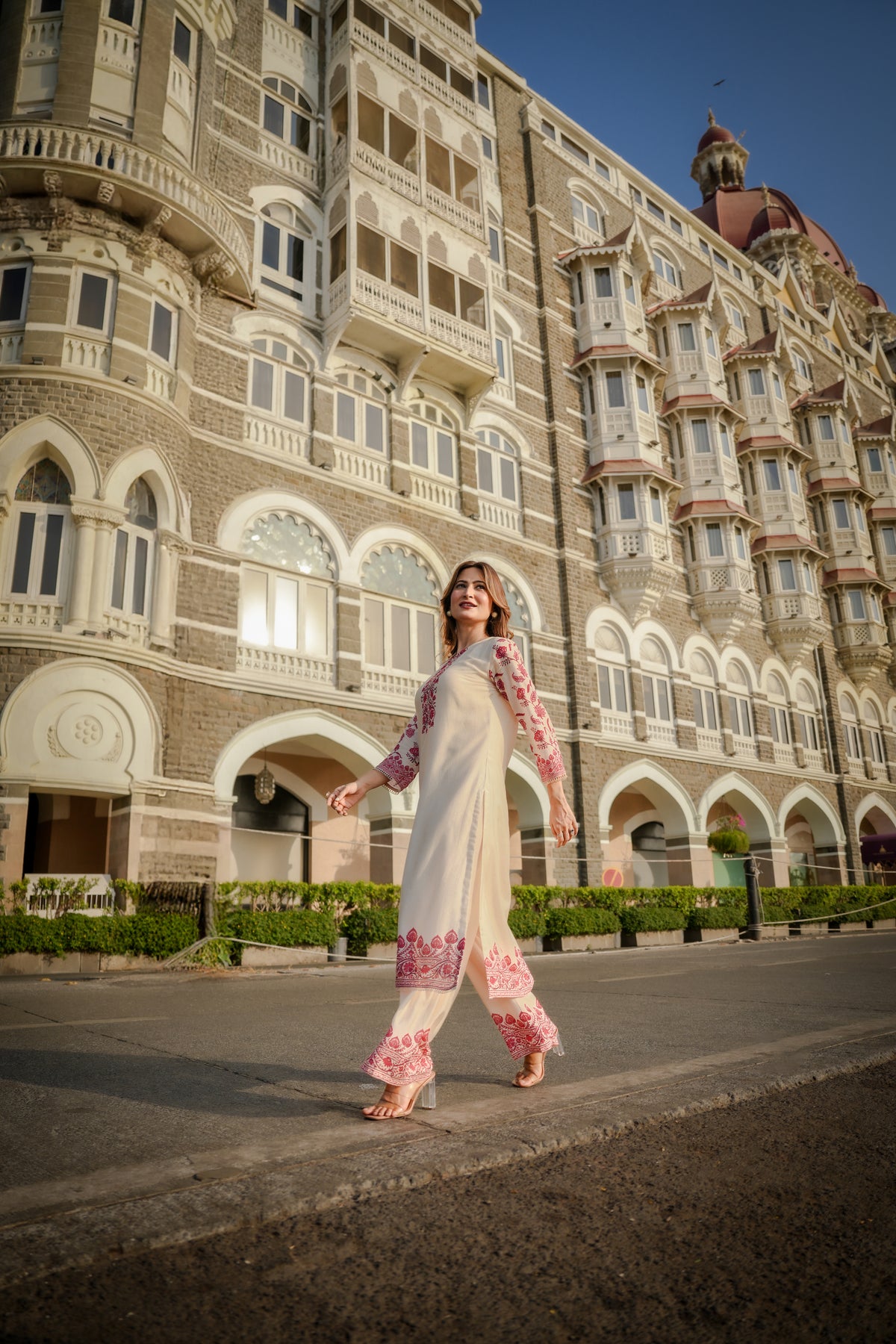Off White Beigish Pure Muslin Suroop Red Buti Kurta with Parallel Pants