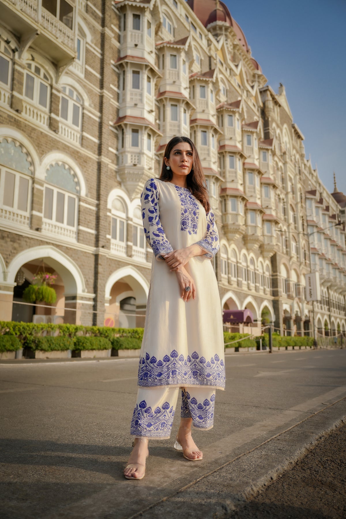 Off White Beigish Pure Muslin Suroop Blue Buti Kurta with Parallel Pants