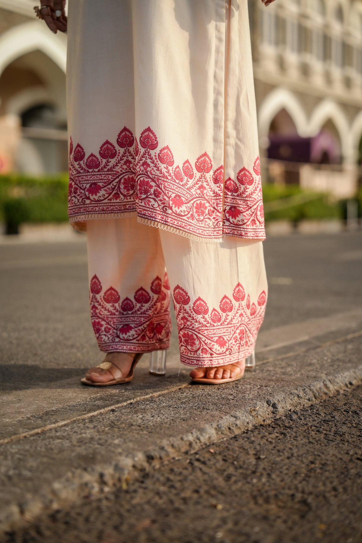 Off White Beigish Pure Muslin Suroop Red Buti Kurta with Parallel Pants