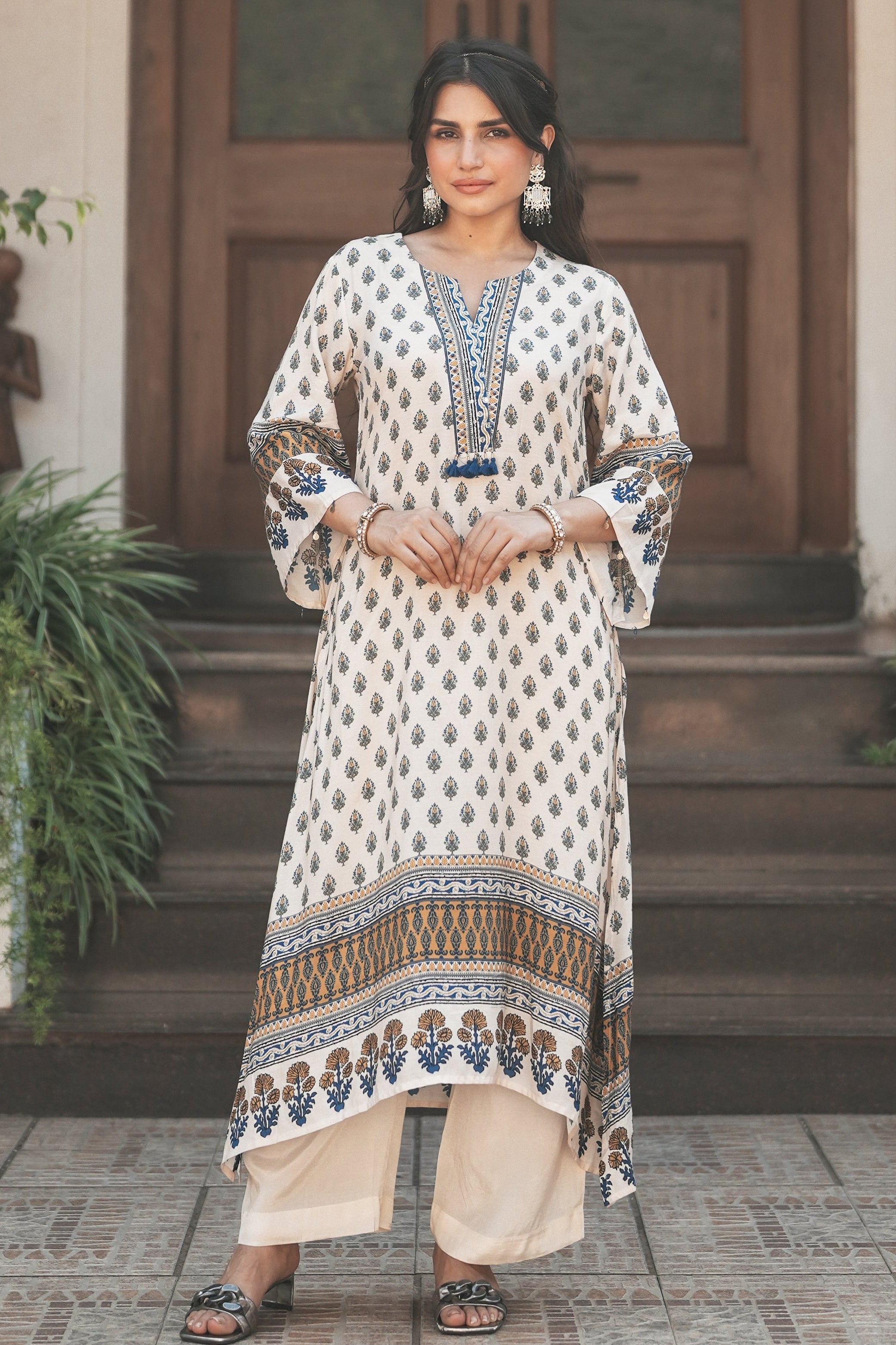 White and Blue Block Print with Tassels Muslin C cut Kurta Pant Set