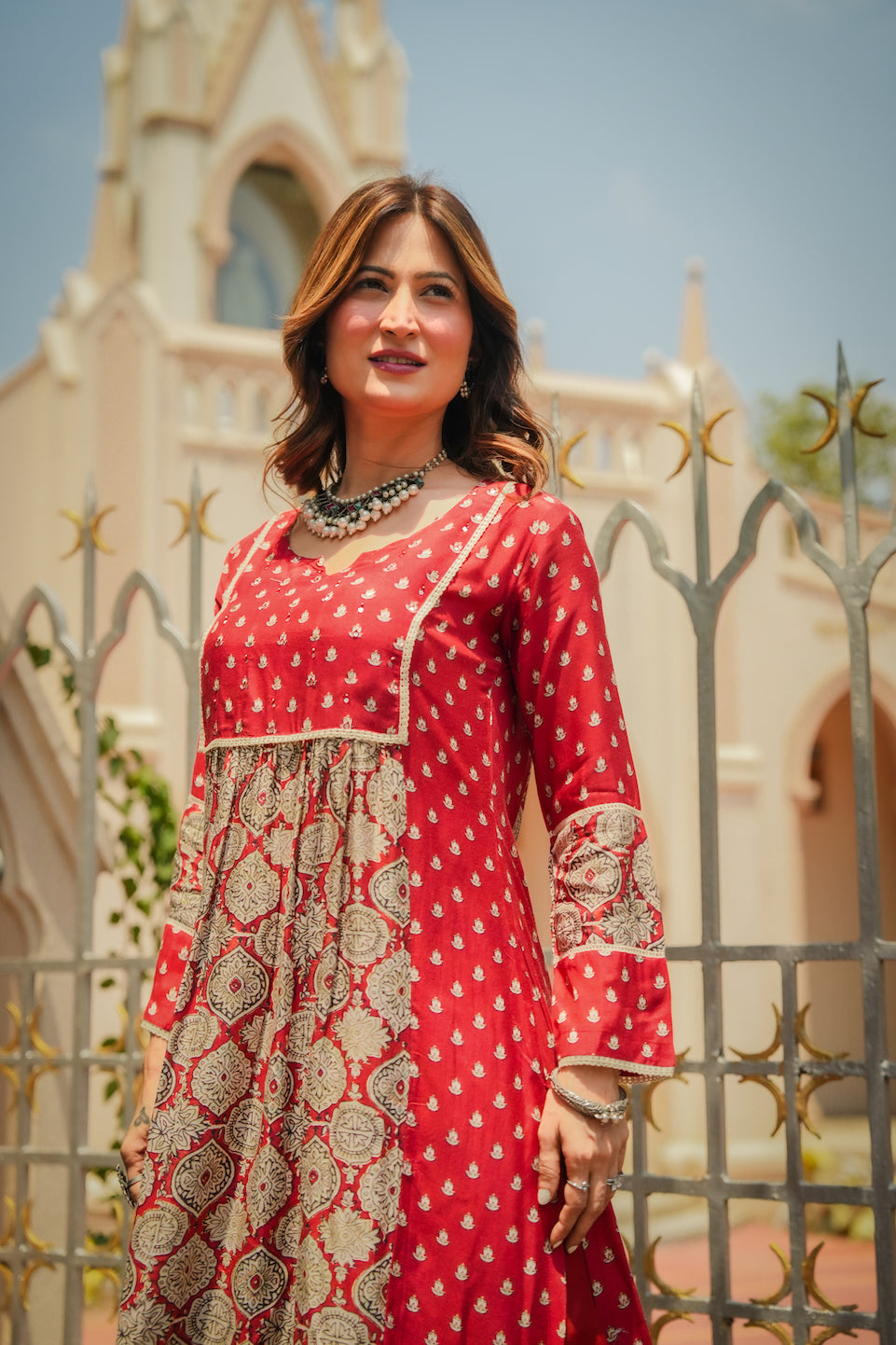 Red Block Print Small Side Buti Muslin Kurta Set