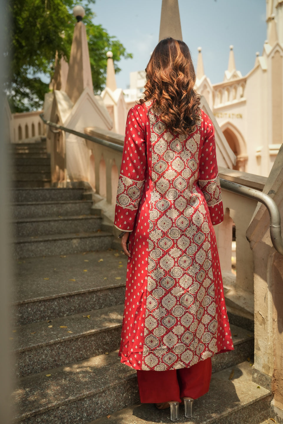 Red Block Print Small Side Buti Muslin Kurta Set