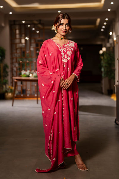 Pink Thread Embroidery Mul Chanderi Suit Set with Scallope Thread Dupatta