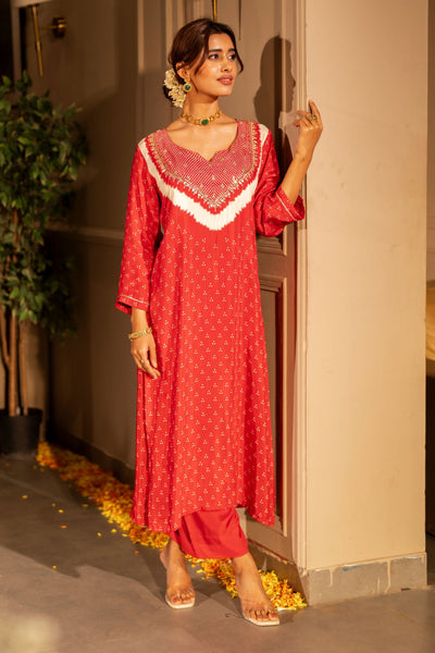 Red bandhani with gota work on neck kurta set