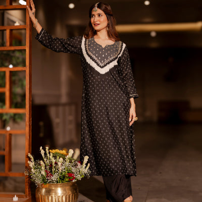 Black bandhani with gota work on neck kurta set