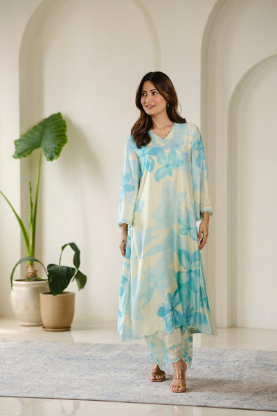 Aqua Blue Cut Work Scallope Muslin Kurta with Organza Border Embroidered Scallope Pant Set