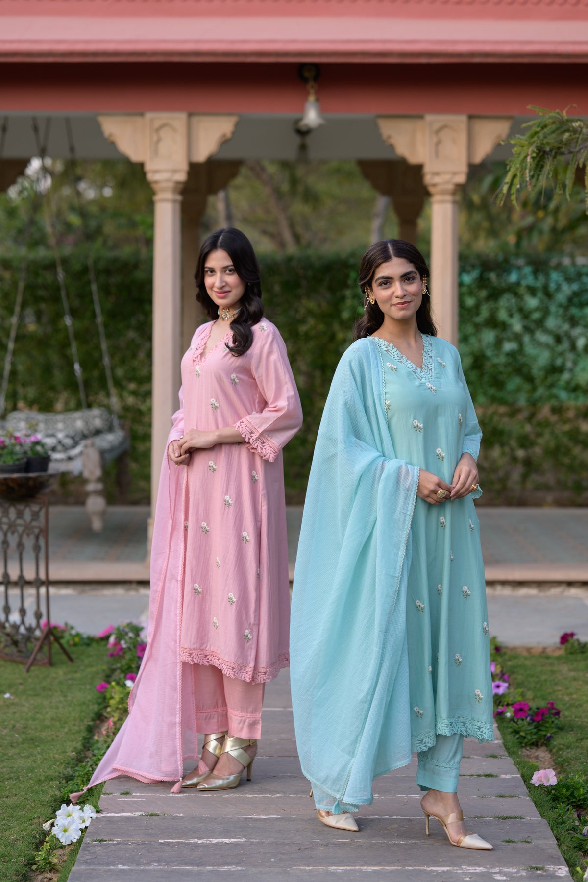 Pearl Pink Mul Chanderi Thread Embroidery With lace on neck Suit Set with Kota Doriya Duppatta