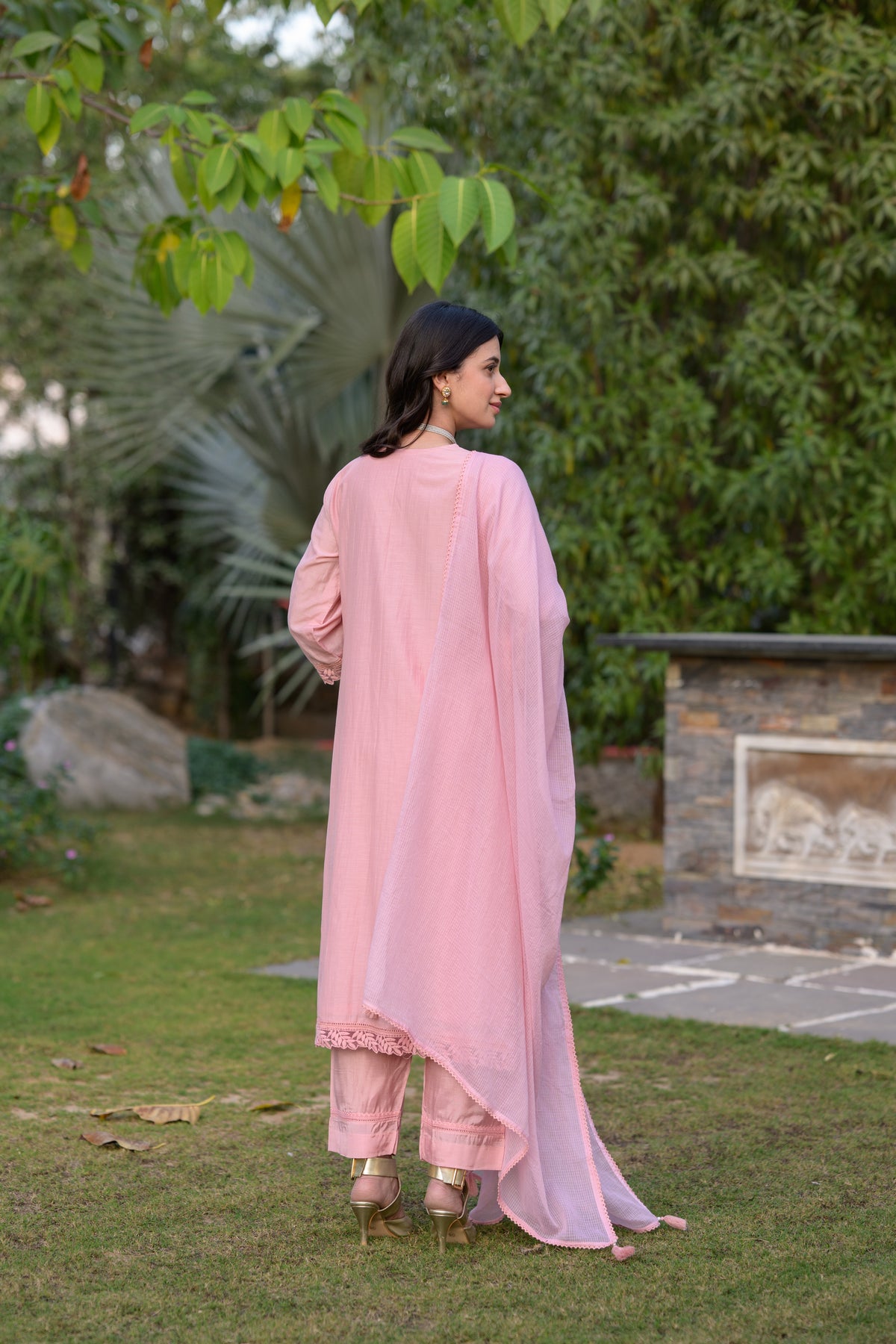 Pearl Pink Mul Chanderi Thread Embroidery With lace on neck Suit Set with Kota Doriya Duppatta