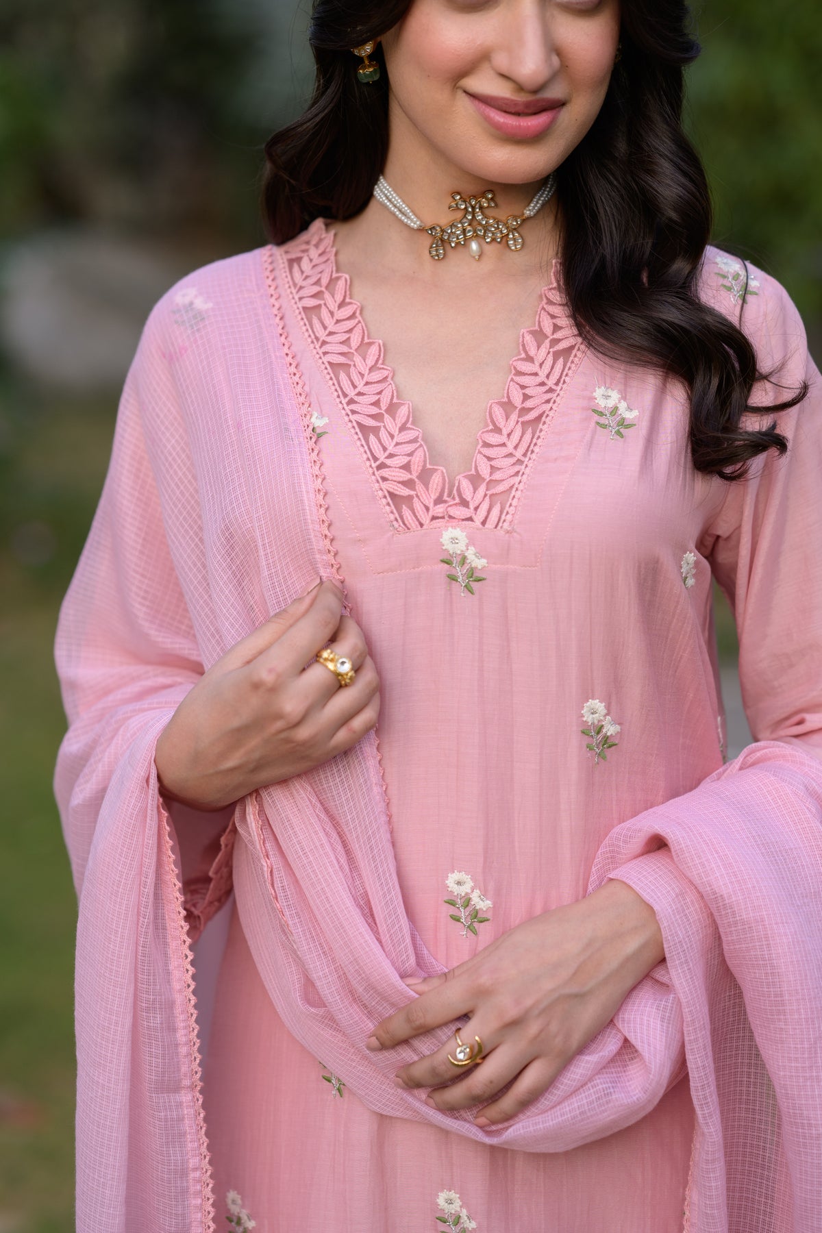Pearl Pink Mul Chanderi Thread Embroidery With lace on neck Suit Set with Kota Doriya Duppatta