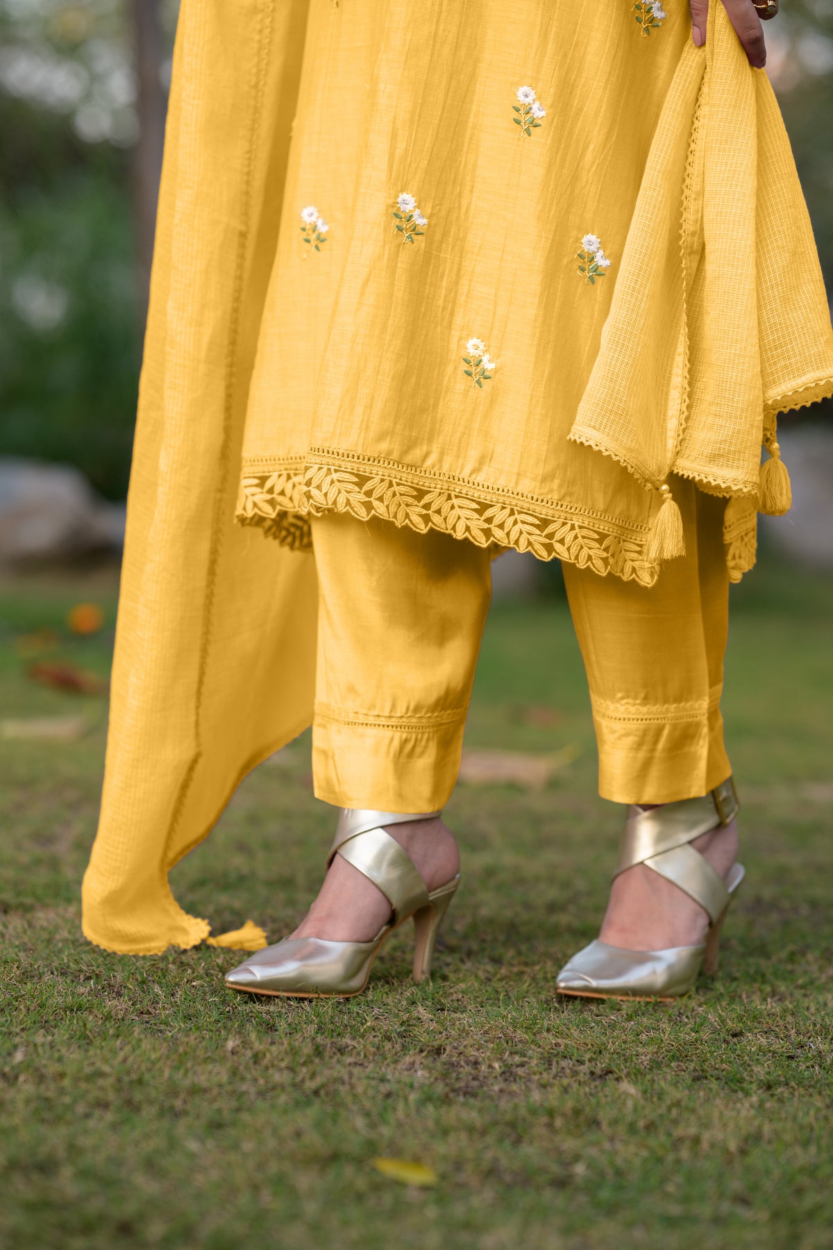 Light Yellow  Mul Chanderi Thread Embroidery With lace on neck Suit Set with Kota Doriya Duppatta