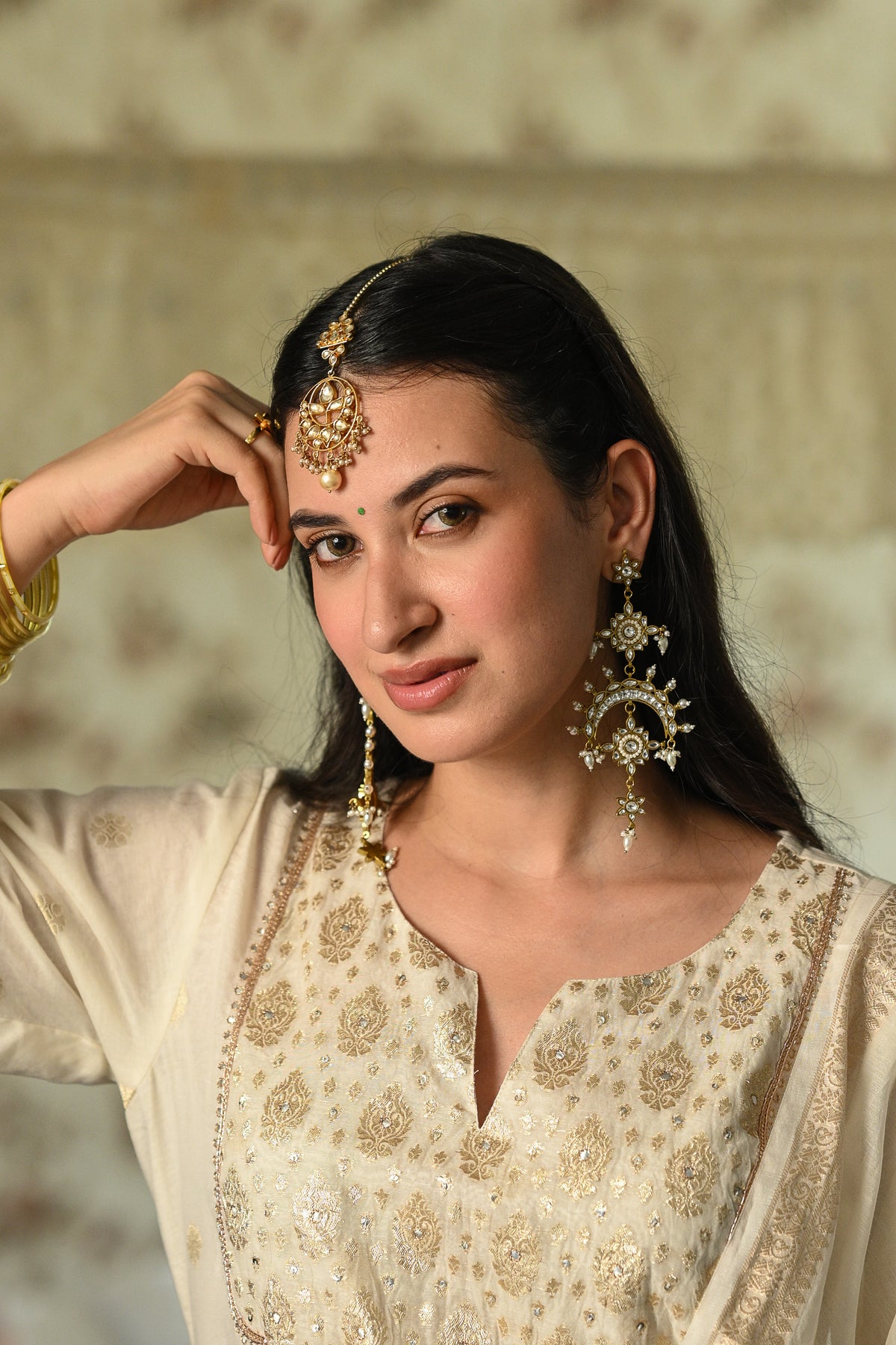 Off White Banarsi Mul Chanderi Suit Set