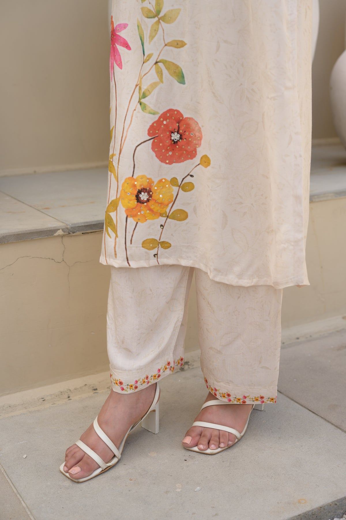 Off White Red Floral Placement with Sequence and Tari work Muslin Kurta Set