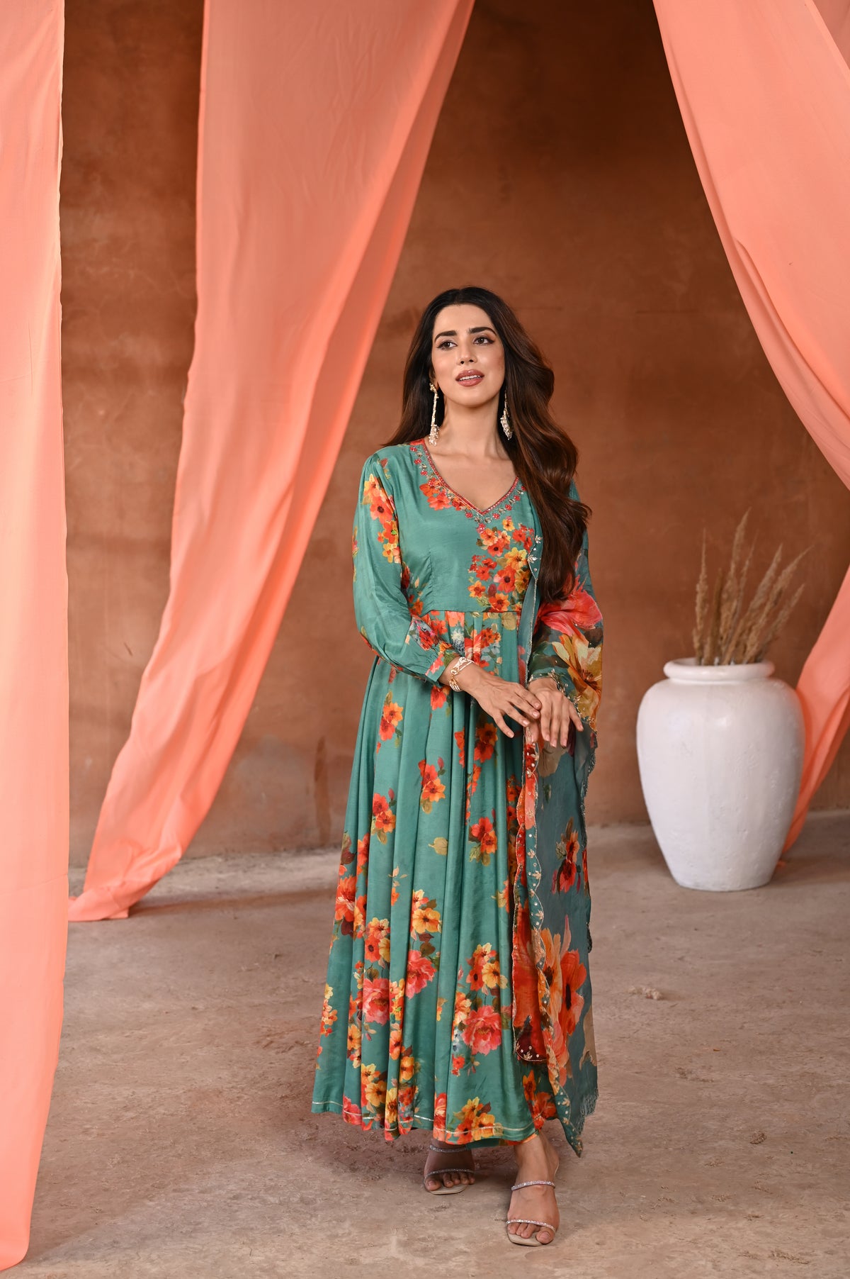 Green  Kashida Muslin Anarkali Suit Set with Organza Floral Dupatta