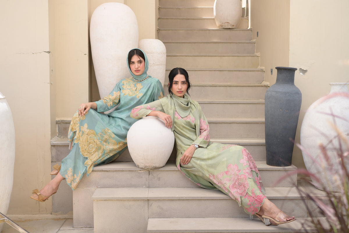 Seafoam Green Cut Work Scallope Muslin Kurta with Yellow Organza Border Embroidered Scallope Pant Set