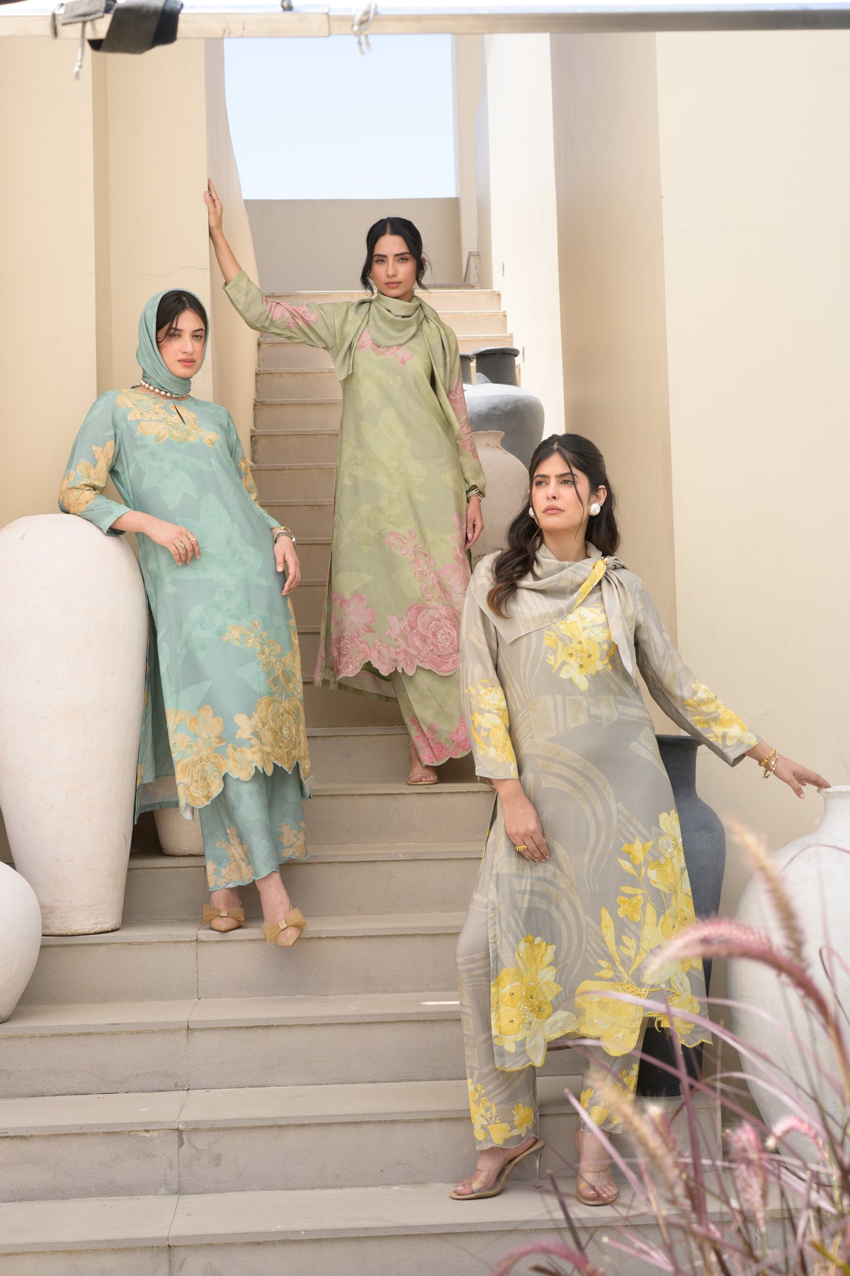 Grey and Yellow Cut Work Scallope Muslin Kurta with Yellow Organza Border Embroidered Scallope Pant Set