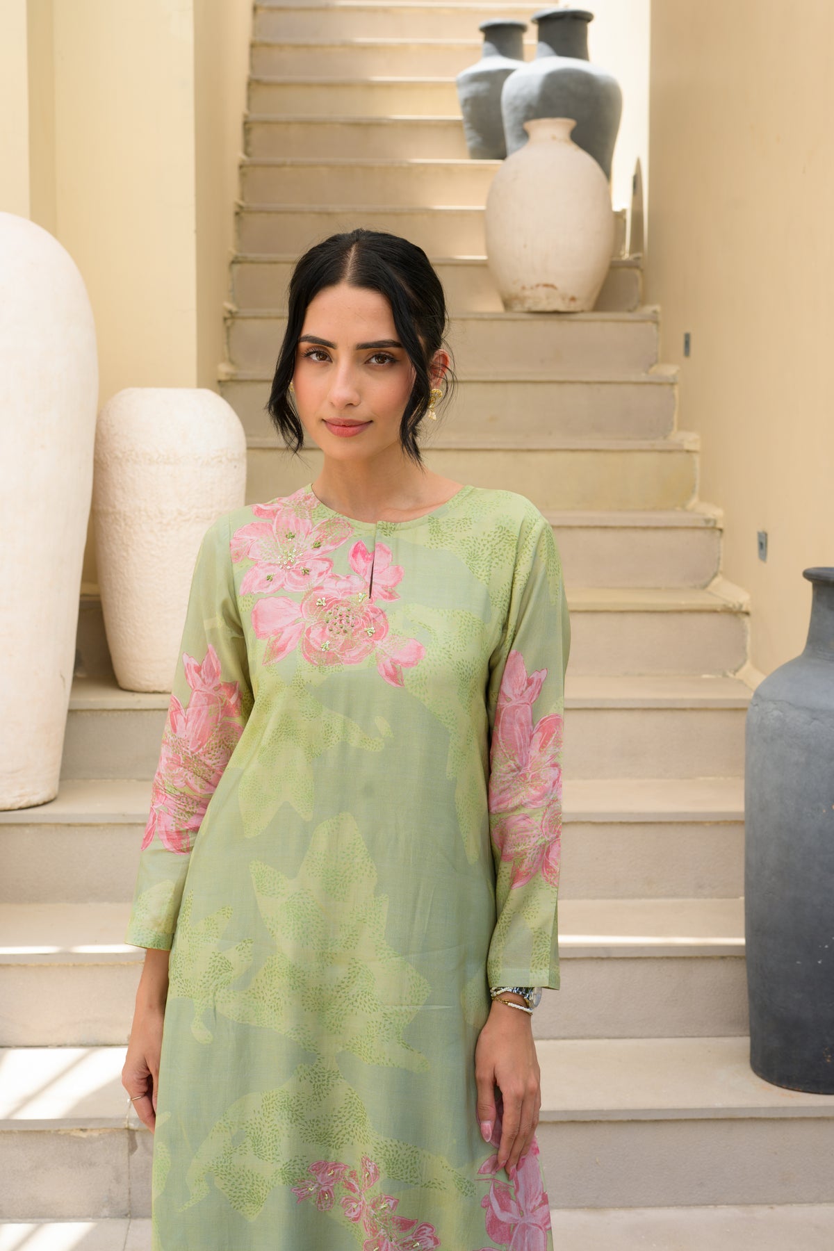 Sage Green Cut Work Scallope Muslin Kurta with Organza Border Embroidered Scallope Pant Set