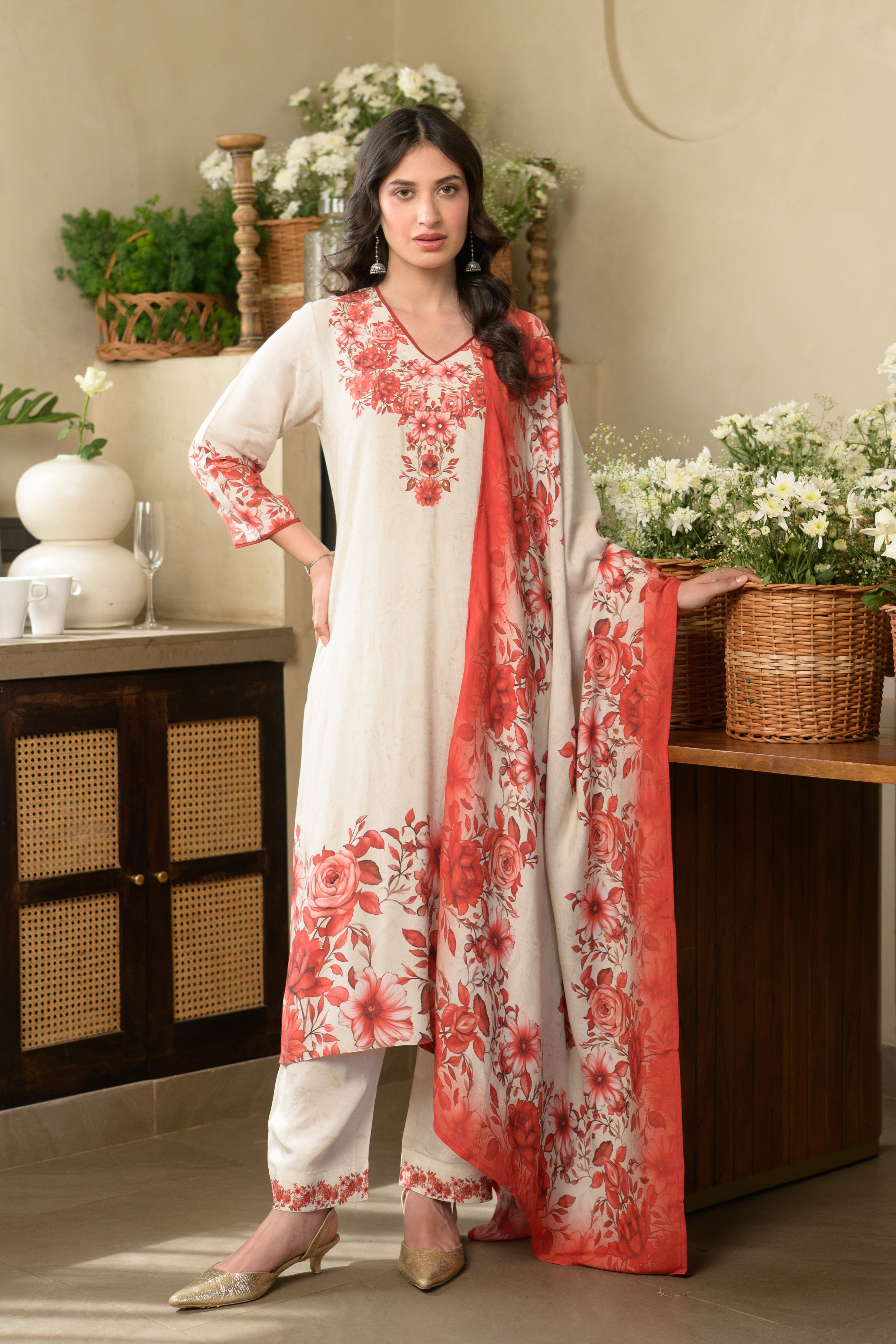Red and Off White Pushp Placement Print Muslin Suit set