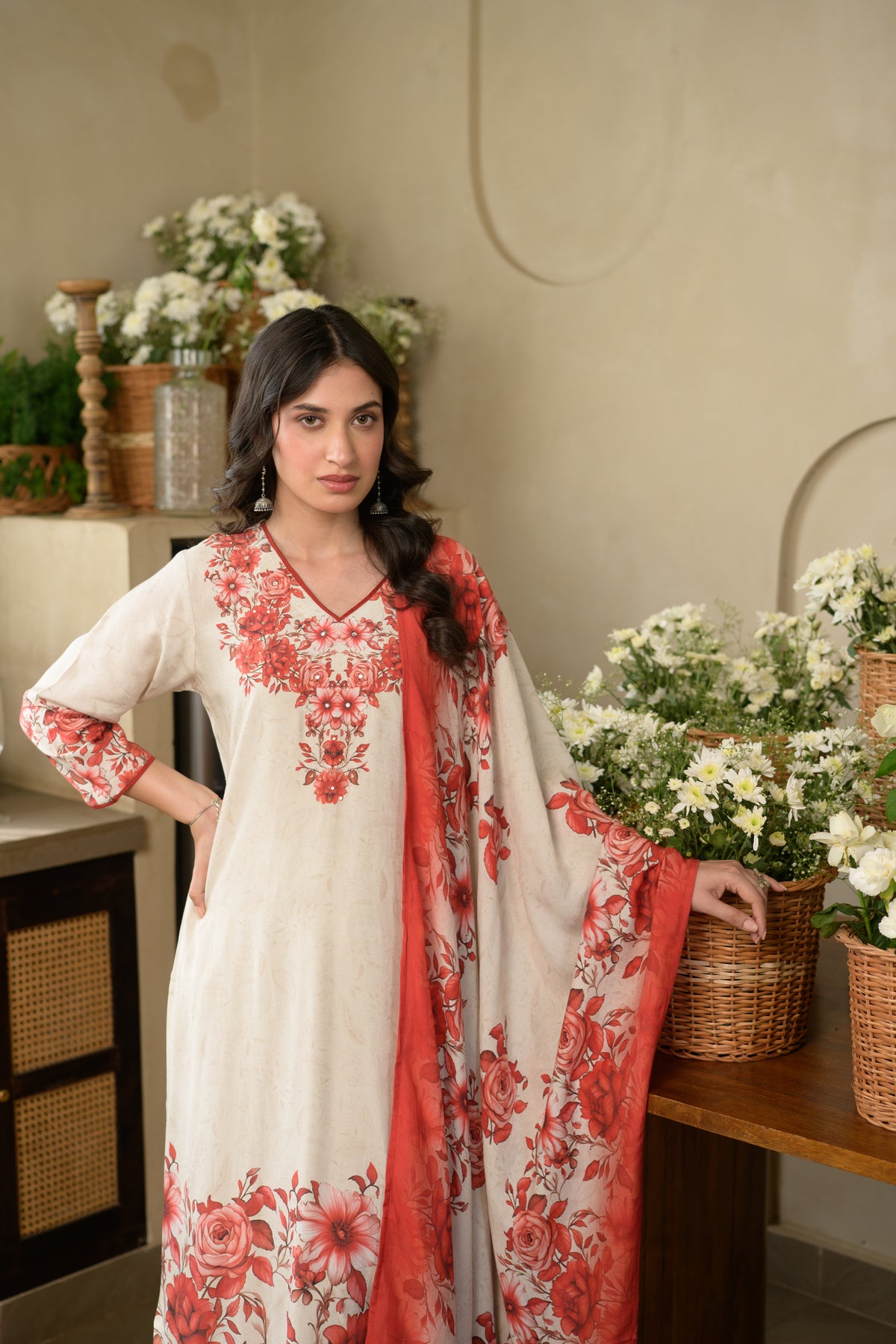 Red and Off White Pushp Placement Print Muslin Suit set
