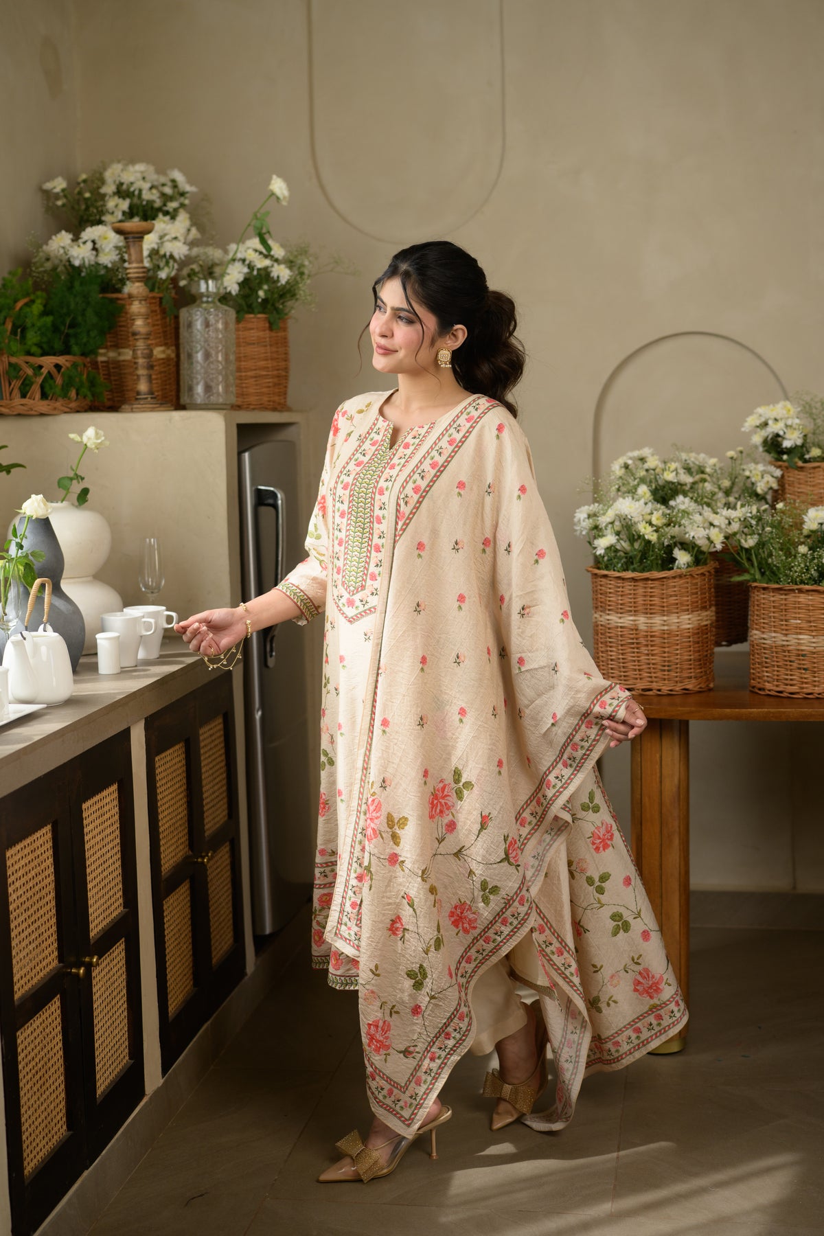 Gulbahar Wrinkled Mul Chanderi Suit Set