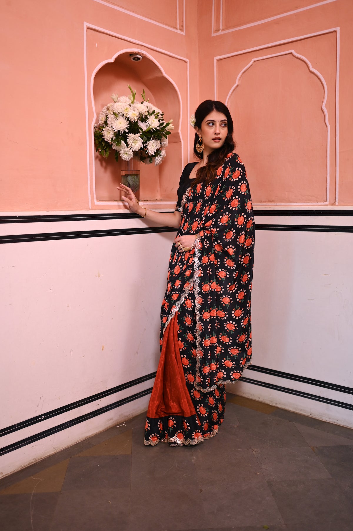Half and Half Floral and Solid Red Print Scallope Mirror Border Pure Crepe Saree