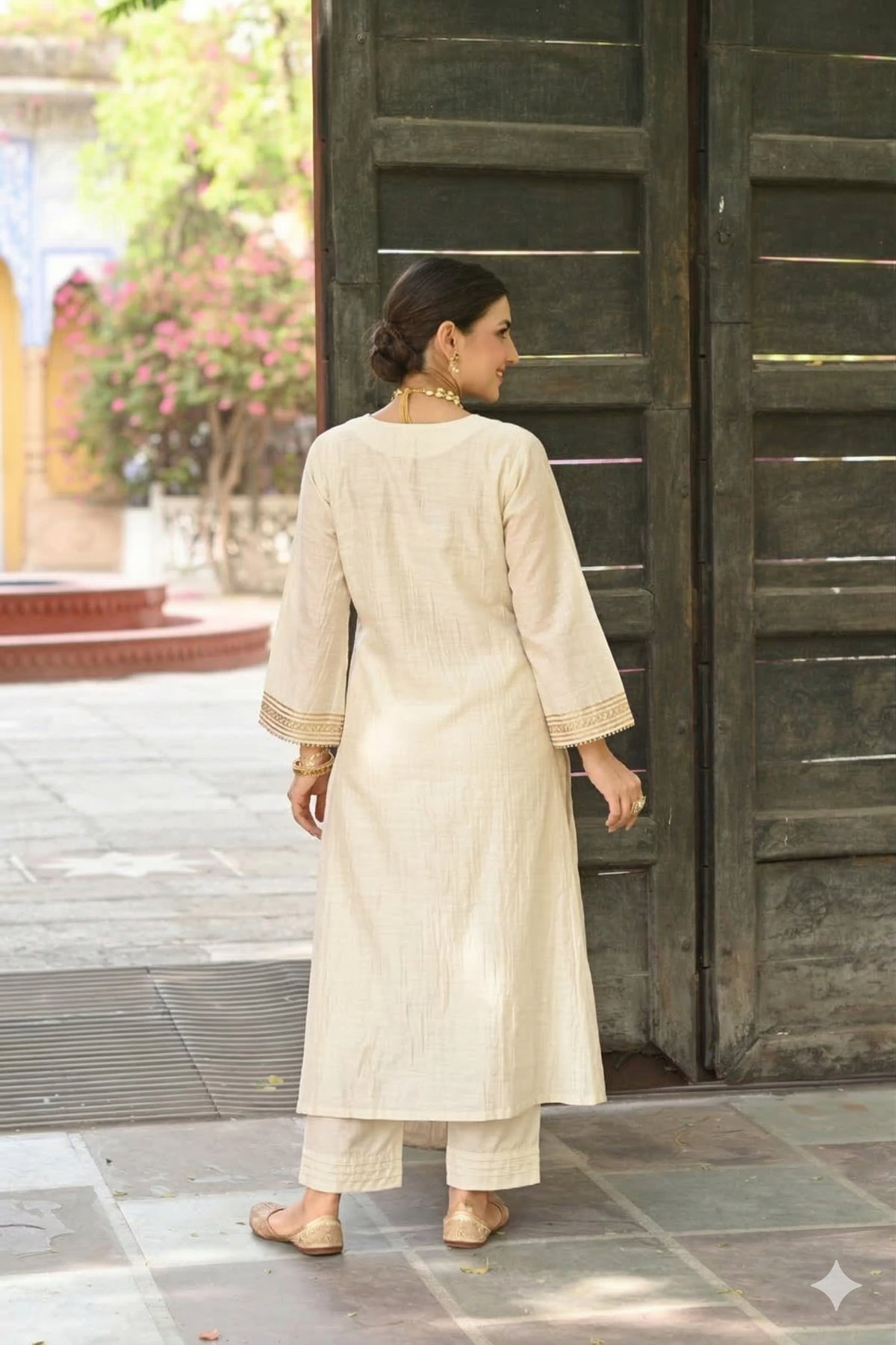 Off White  Gota Work Mul chanderi Block Plain Dupatta Suit Set
