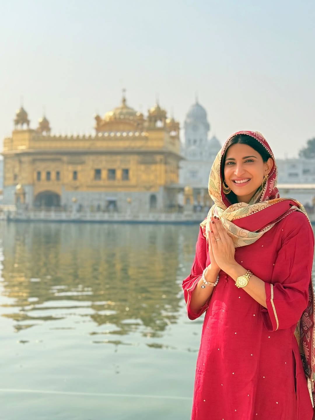 Aahana Kumra Shubh Red Kalamkari Dupatta Suit Set