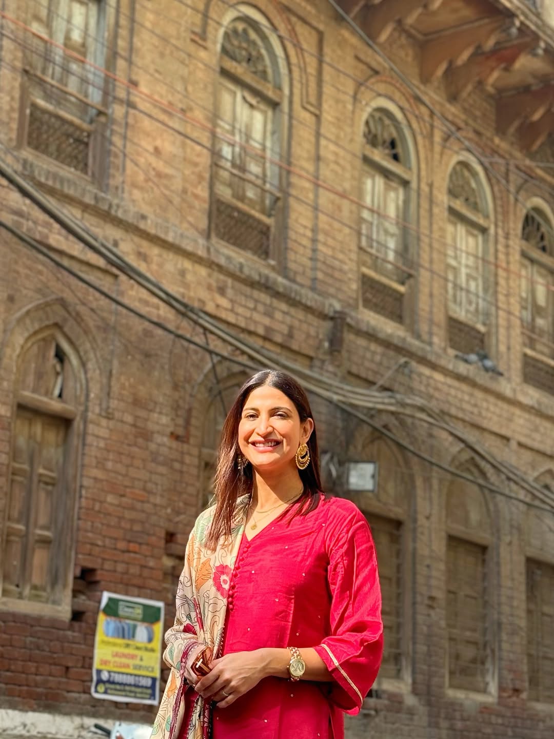 Aahana Kumra Shubh Red Kalamkari Dupatta Suit Set