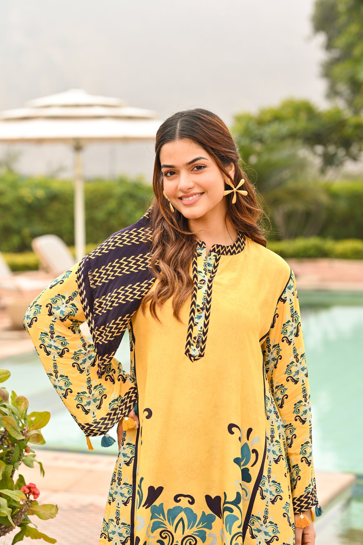 Yellow and Blue Spring Summer Block and Placement Print kurta Top with Flared pants