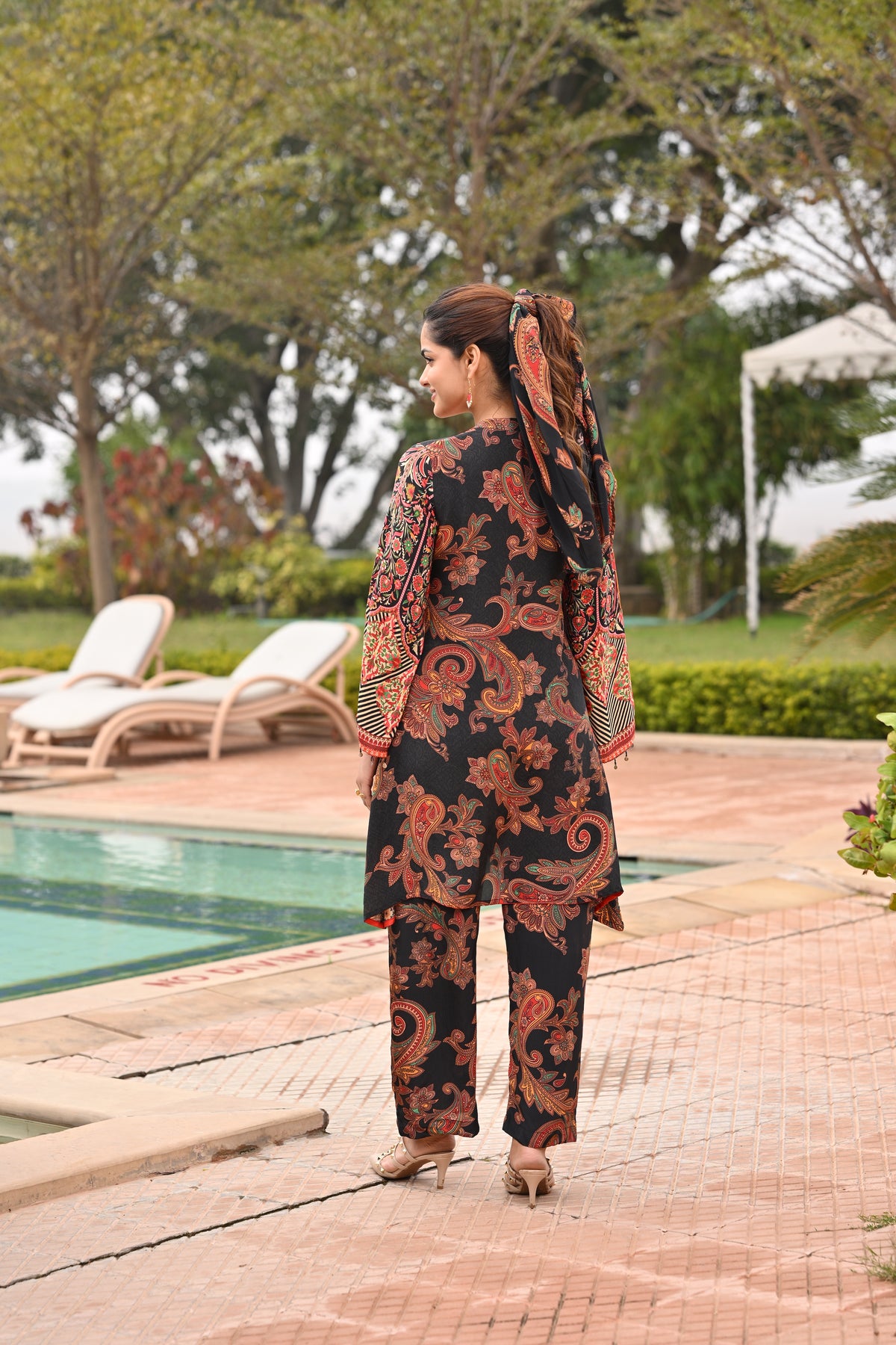 Black Paisley Placement Print Kurta Set