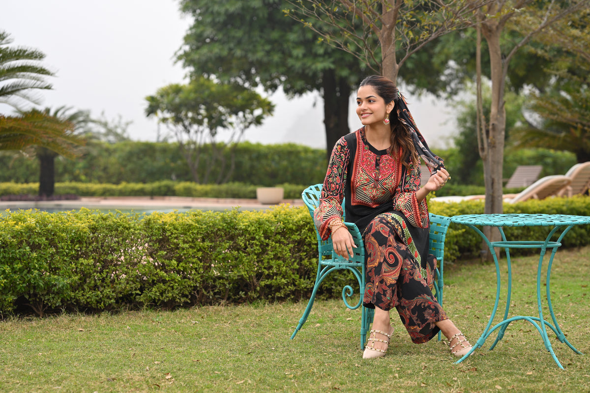 Black Paisley Placement Print Kurta Set