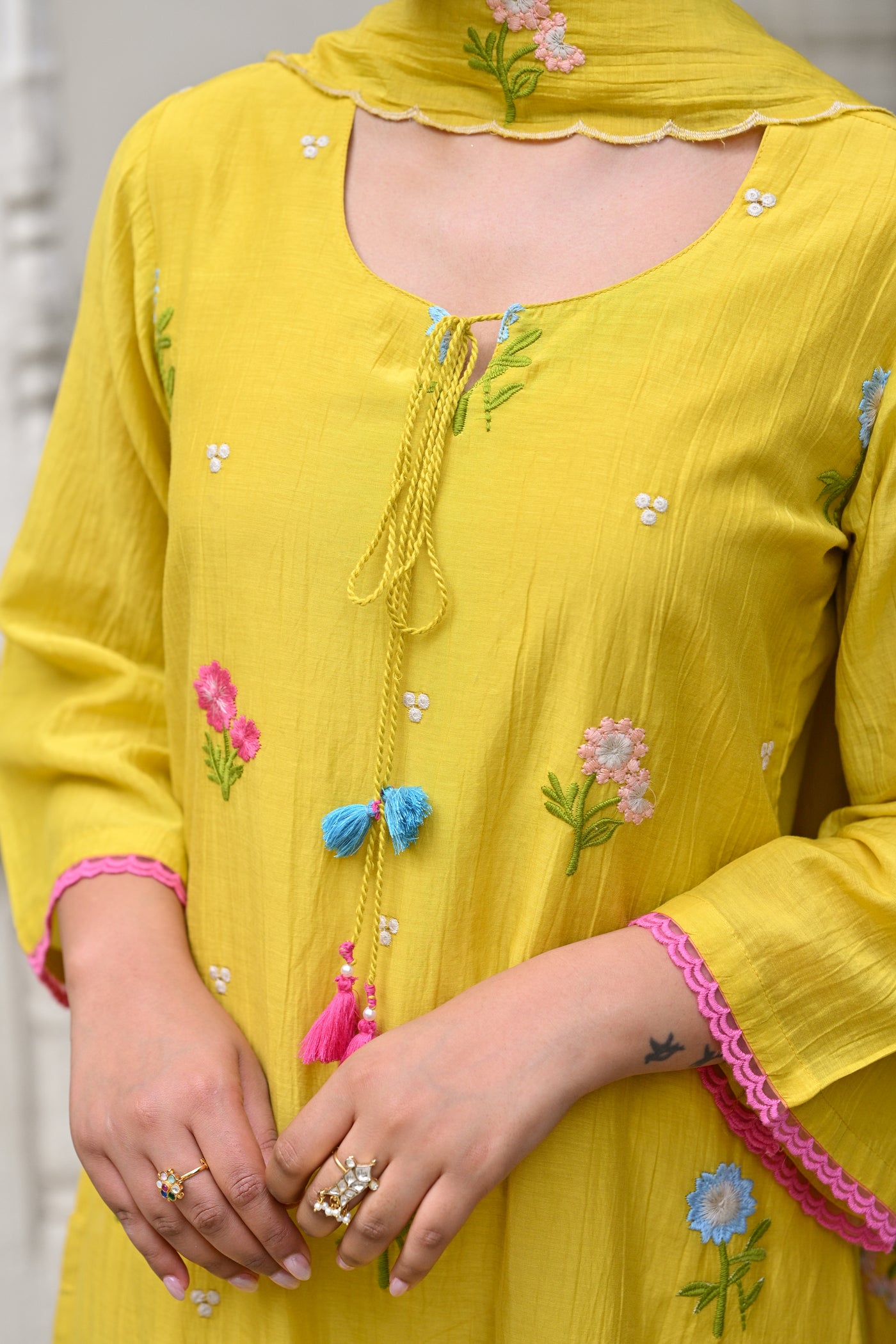 Yellow Floral Thread Embroidered Pure Mul Chanderi Suit Set with Scallope Dupatta