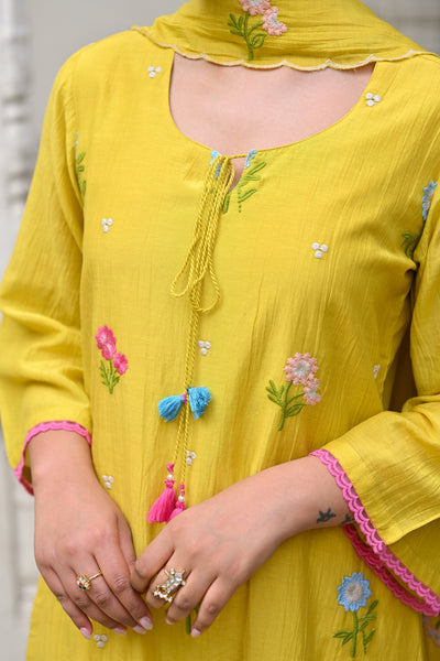 Yellow Floral Thread Embroidered Pure Mul Chanderi Suit Set with Scallope Dupatta