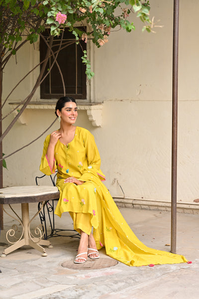 Yellow Floral Thread Embroidered Pure Mul Chanderi Suit Set with Scallope Dupatta