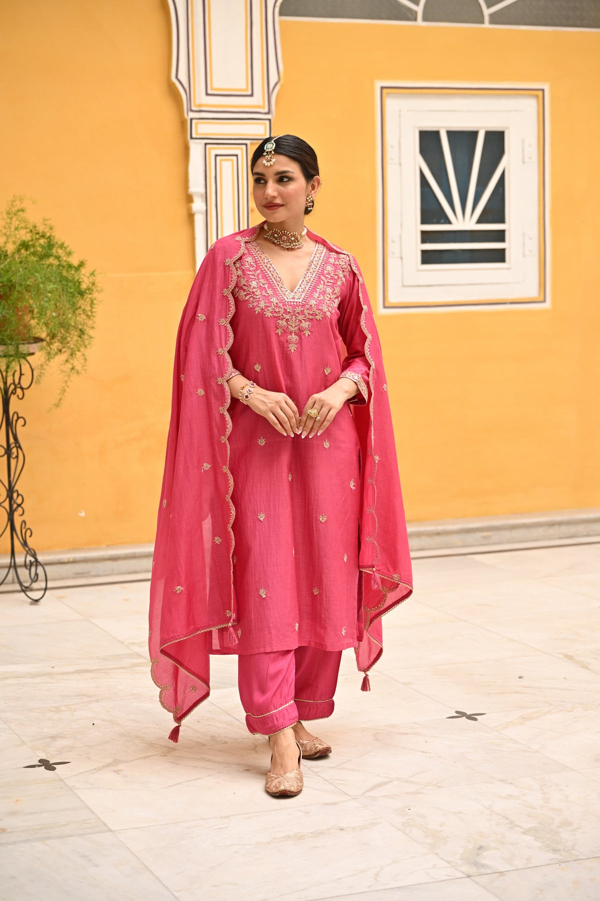 Pink Pure Mul Chanderi Suit Set with Scallope Dupatta