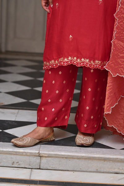 Red Tyohaar Pure Dola Silk Suit Set with Banarsi Pant