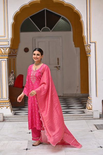 Pink Tyohaar Banarasi Gota Work with Scallope Border Suit Set
