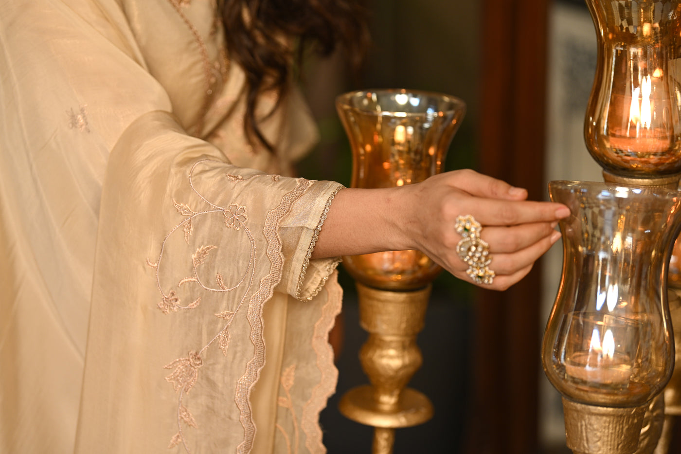 Cream Premium Pure Muslin Silk Jacquard with Hand Embroidery, With Scallop Dupatta Suit Set