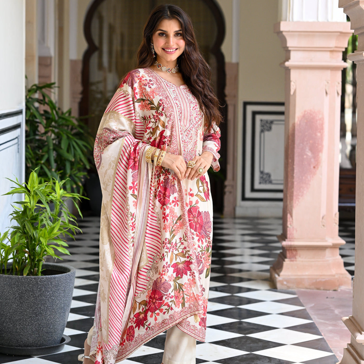 Hema Maliniji in White and Red Floral Thread Embroidery Muslin Suit Set