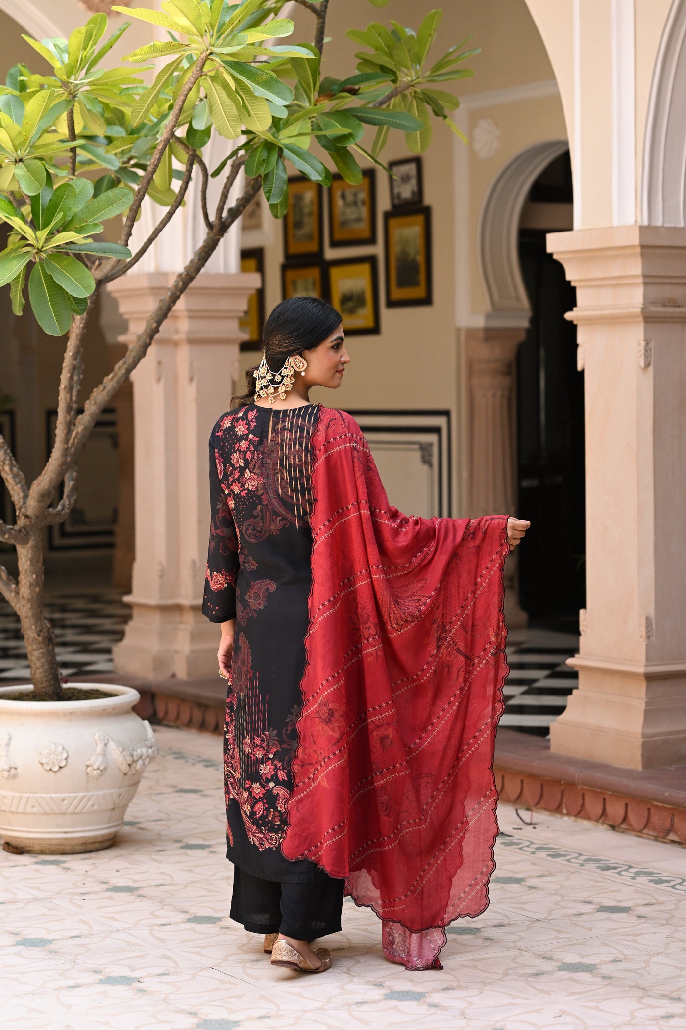 Black and Red Paisley Print with Scallope Cut Work on Kurta and Scallope Dupatta