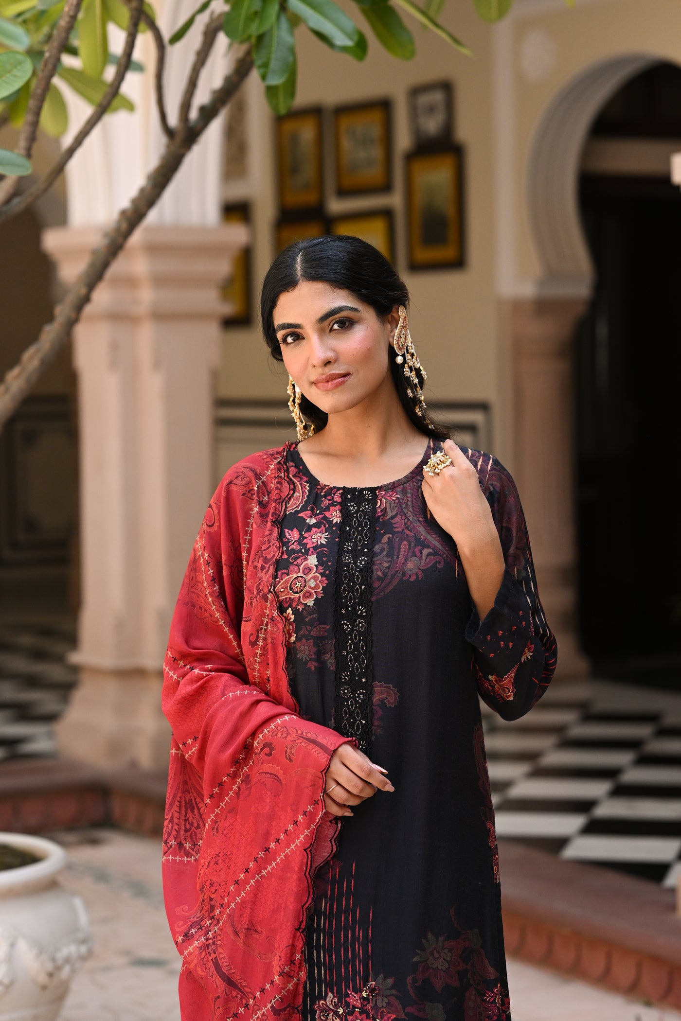 Black and Red Paisley Print with Scallope Cut Work on Kurta and Scallope Dupatta