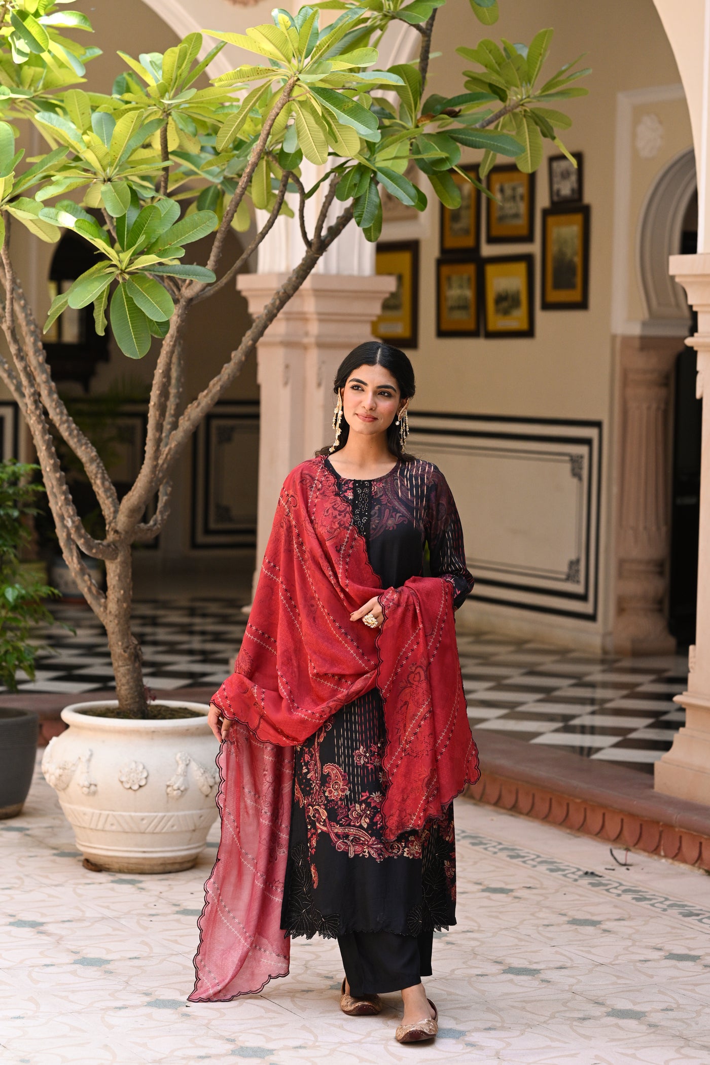 Black and Red Paisley Print with Scallope Cut Work on Kurta and Scallope Dupatta