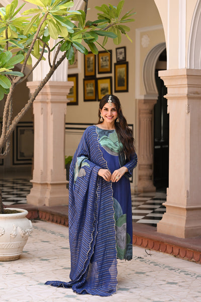 Blue and Green Shimmer Muslin with Threadle and Handwork on Kurta with Silver & Golden Zari dupatta with Four side Threadle, Patch Work & Handwork Scallope Suit Set