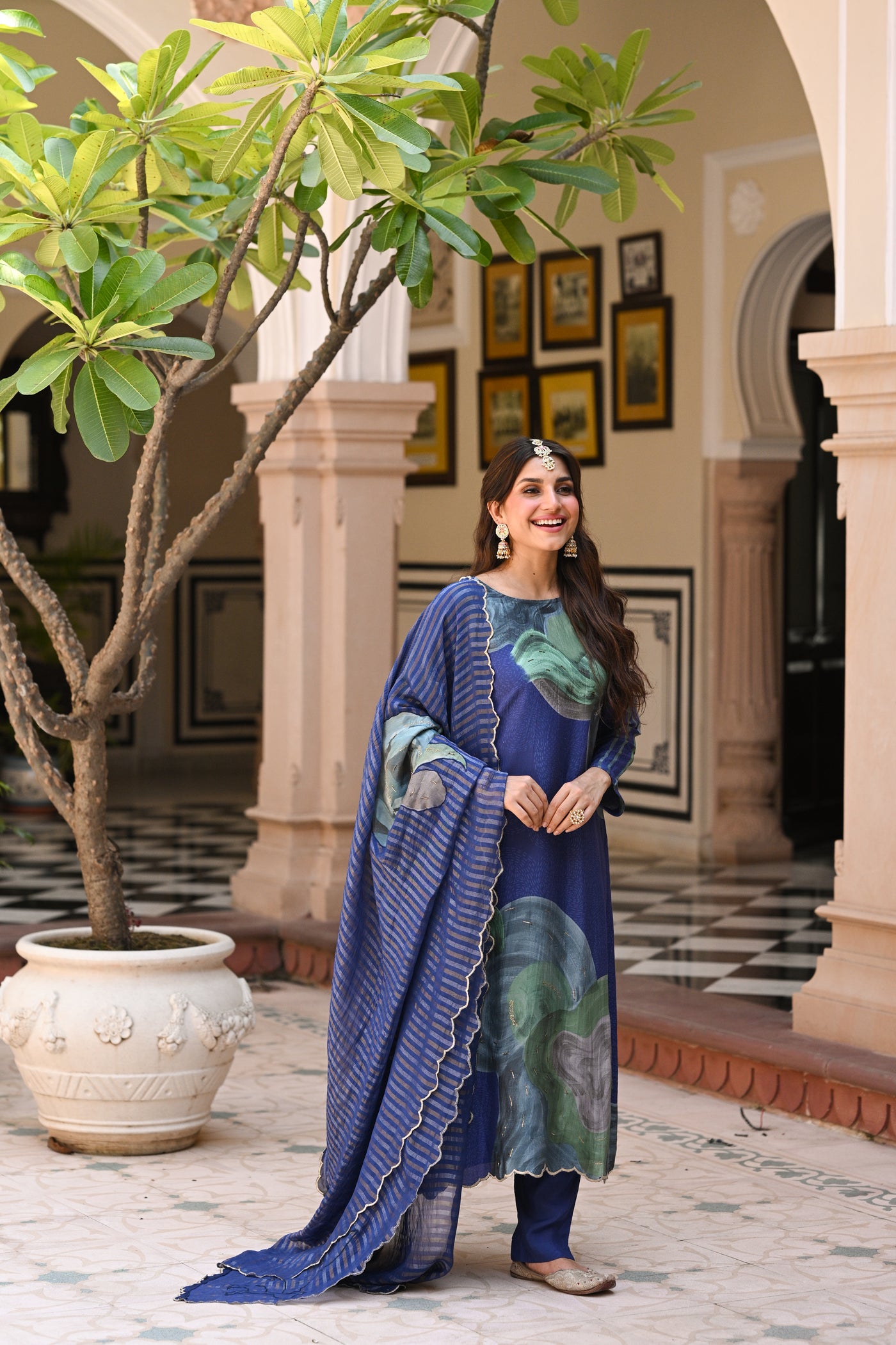 Blue and Green Shimmer Muslin with Threadle and Handwork on Kurta with Silver & Golden Zari dupatta with Four side Threadle, Patch Work & Handwork Scallope Suit Set