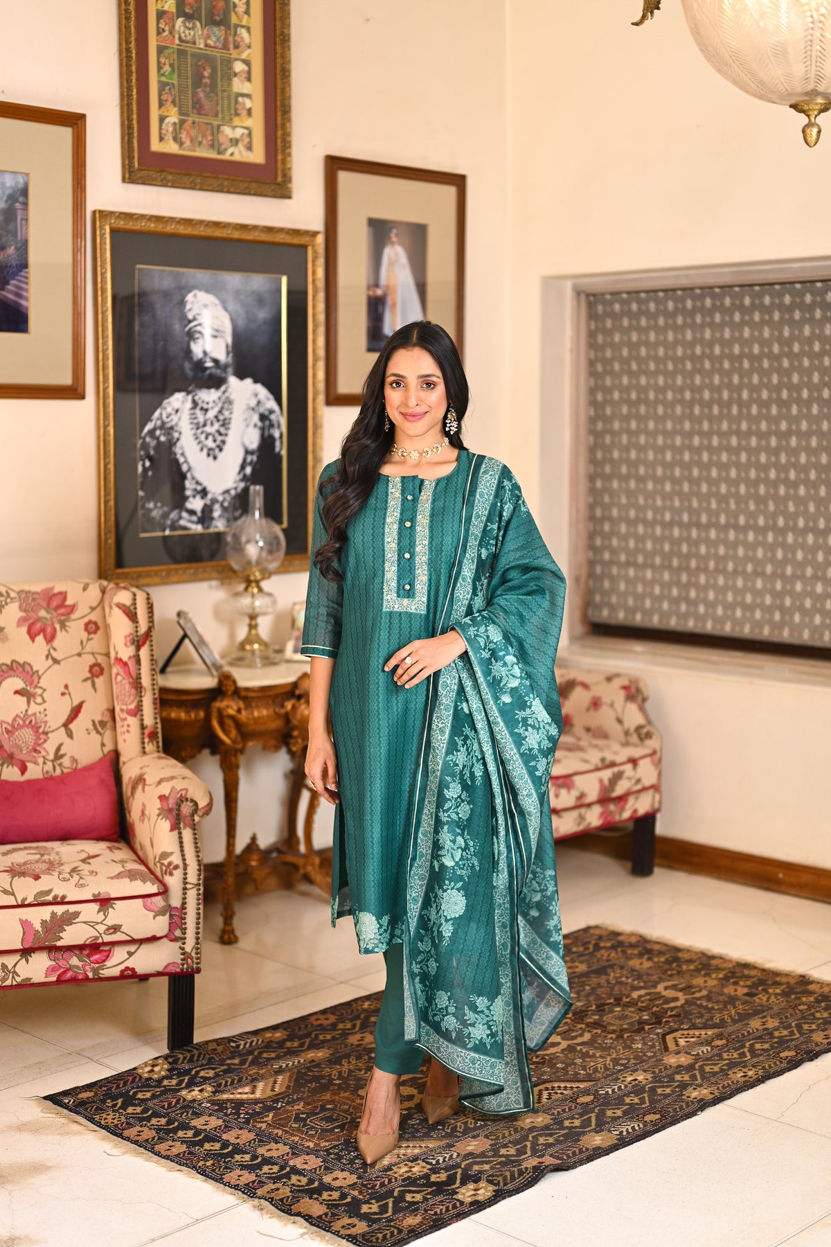 Rama Green Pure Crepe Spread Delicate Work Kurta with Overlapping Hem Pants