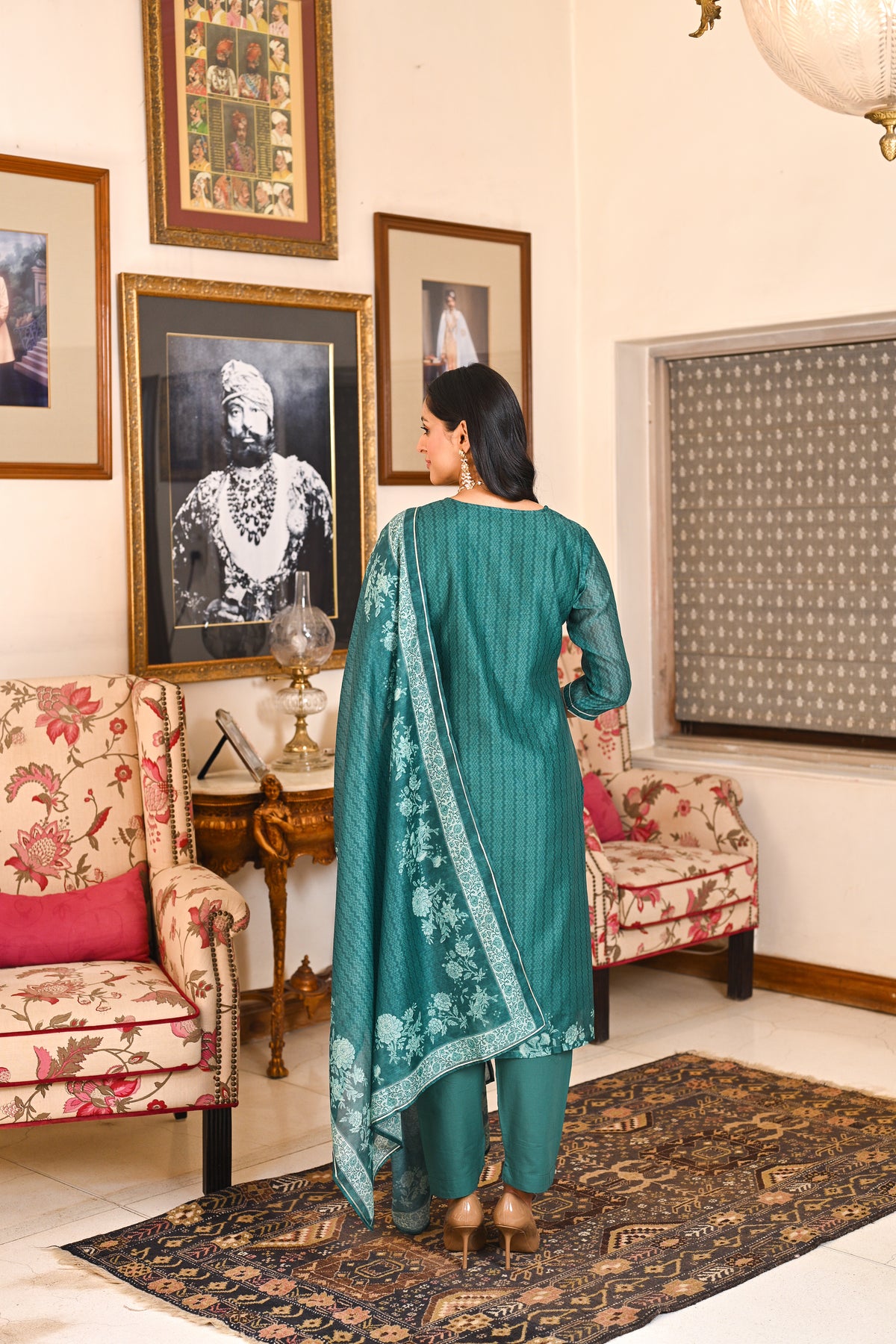 Rama Green Pure Crepe Spread Delicate Work Kurta with Overlapping Hem Pants
