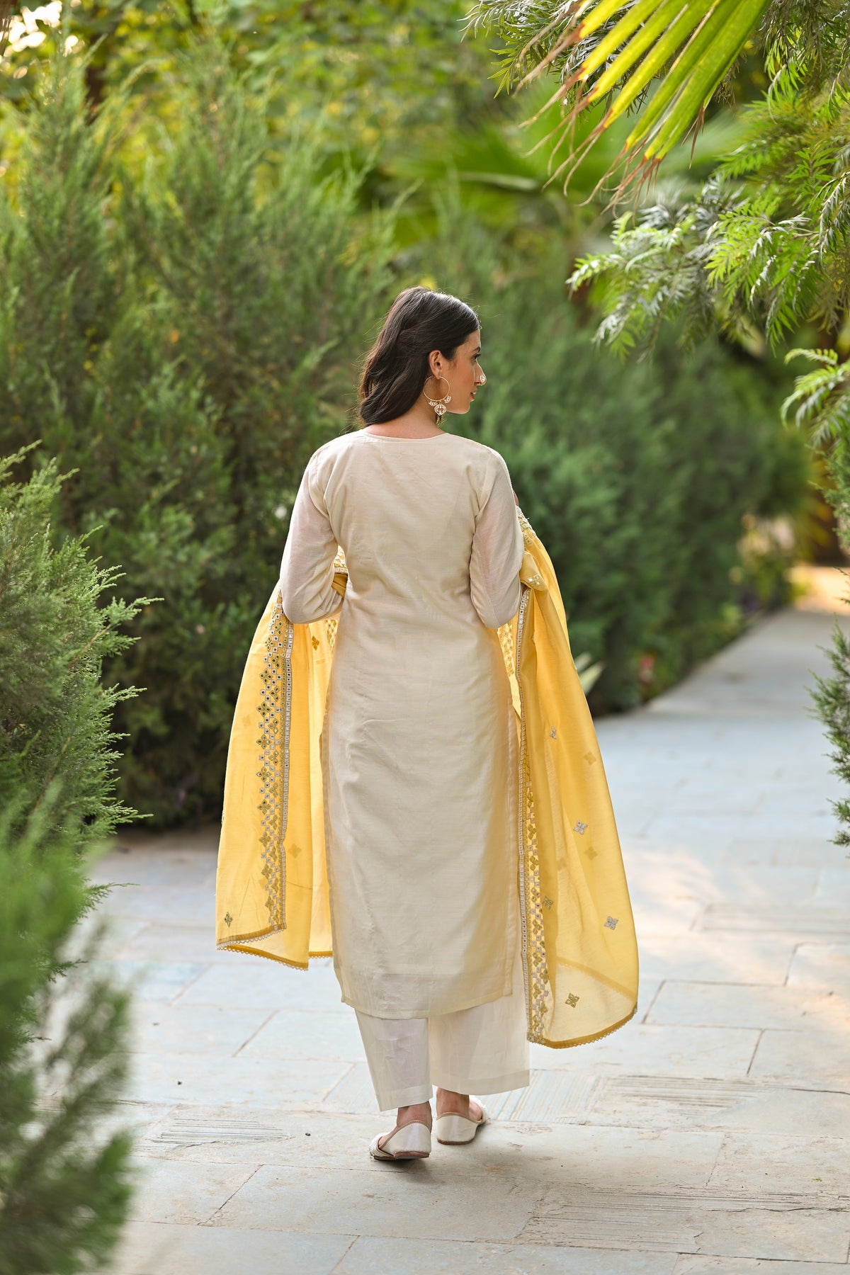 Off White Aarzoo Chanderi Suit Set with Mirror and Thread Work and Yellow Dupatta