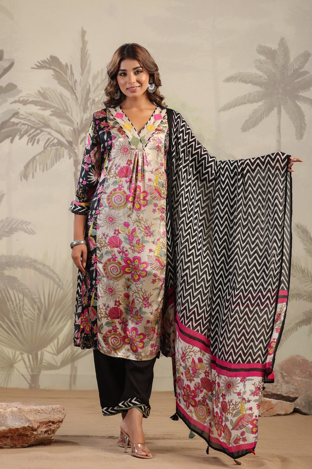 Black block and floral print panel pattern v neck gajji silk suit set with chiffon dupatta